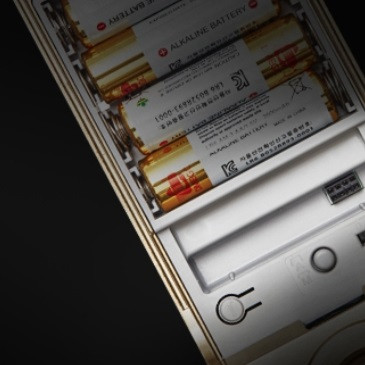 Q：正常情況使用下，電子鎖電池可以使用多久?